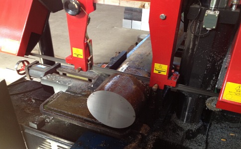 茶山镇卧式带锯床加工时出现明显振荡如何排查？